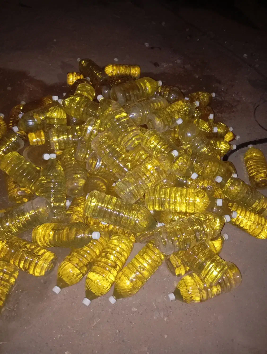 3لیتری اب|ظروف نگهدارنده، پلاستیکی، یکبارمصرف|زهک, |دیوار