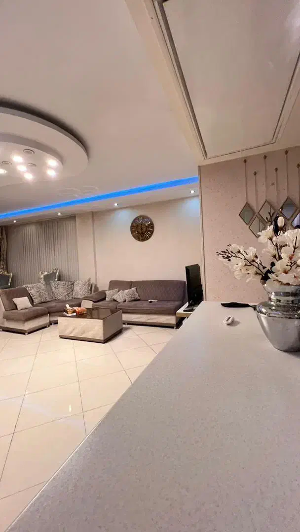 دریاچه چیتگر برج آسمان ۱۰۶ متر طبقه اول ۲ خواب|فروش آپارتمان|تهران, دریاچه شهدای خلیج فارس|دیوار