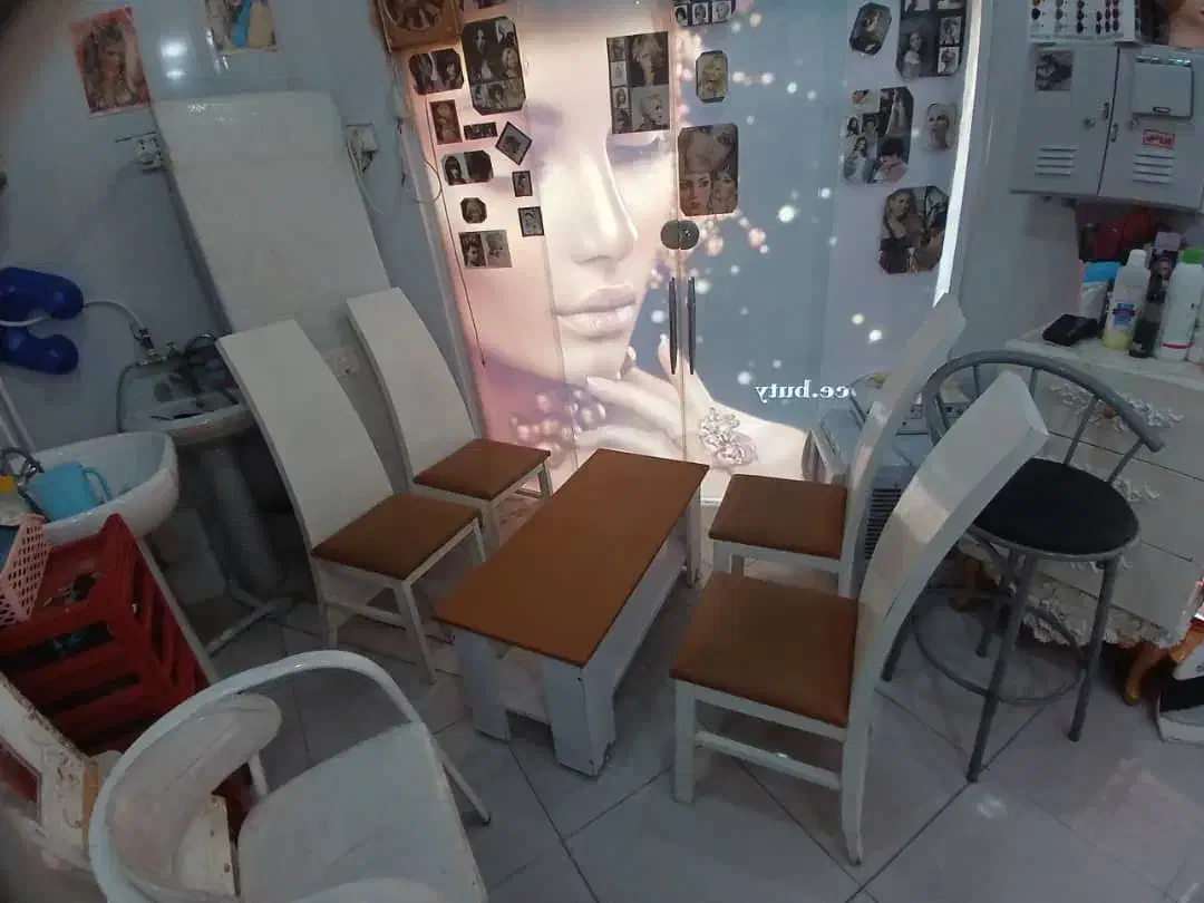 صندلی سه تکه|صندلی و نیمکت|شیراز, ریاستی|دیوار