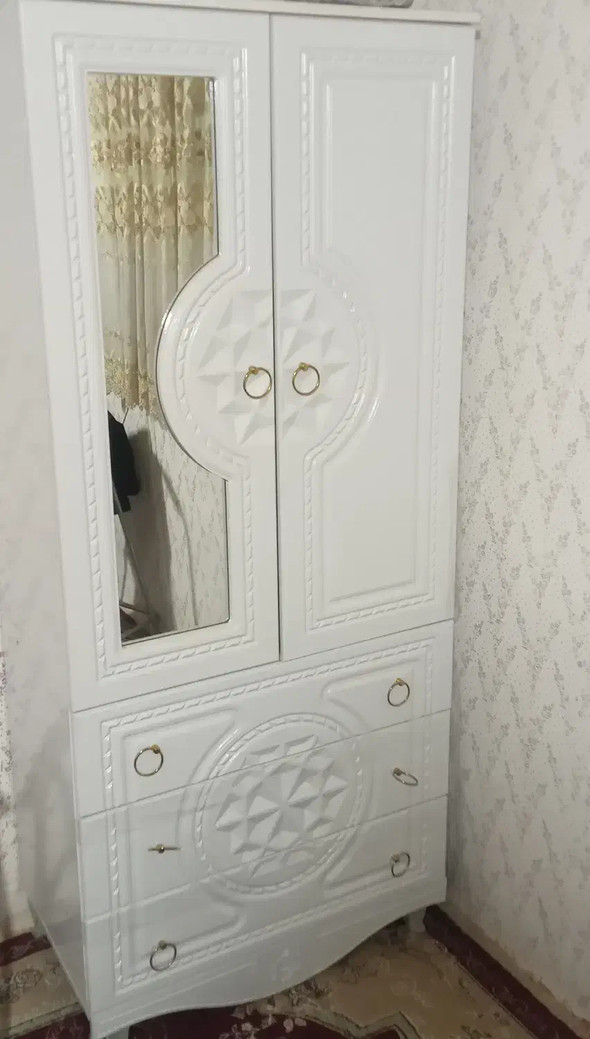 کمدجای لباس نو نو|جاکفشی، کمد، دراور|صحنه, |دیوار