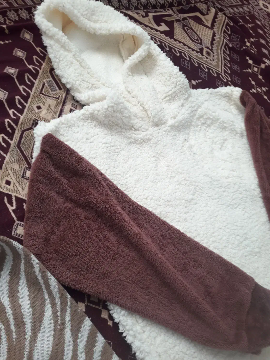 ست هودی ببعی . شلوار بافت کاملا نو|لباس|میانه, |دیوار