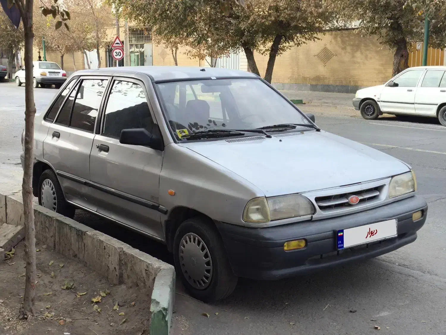 پراید نقره ای ۸۹ دوگانه|خودرو سواری و وانت|کاشان, باغ ماجد|دیوار