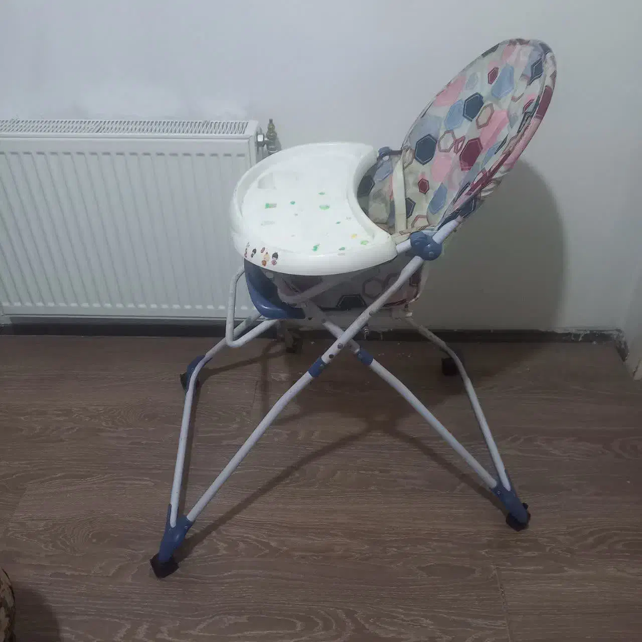 صندلی بچه|تخت و صندلی بچه|پرند, فاز ۵|دیوار