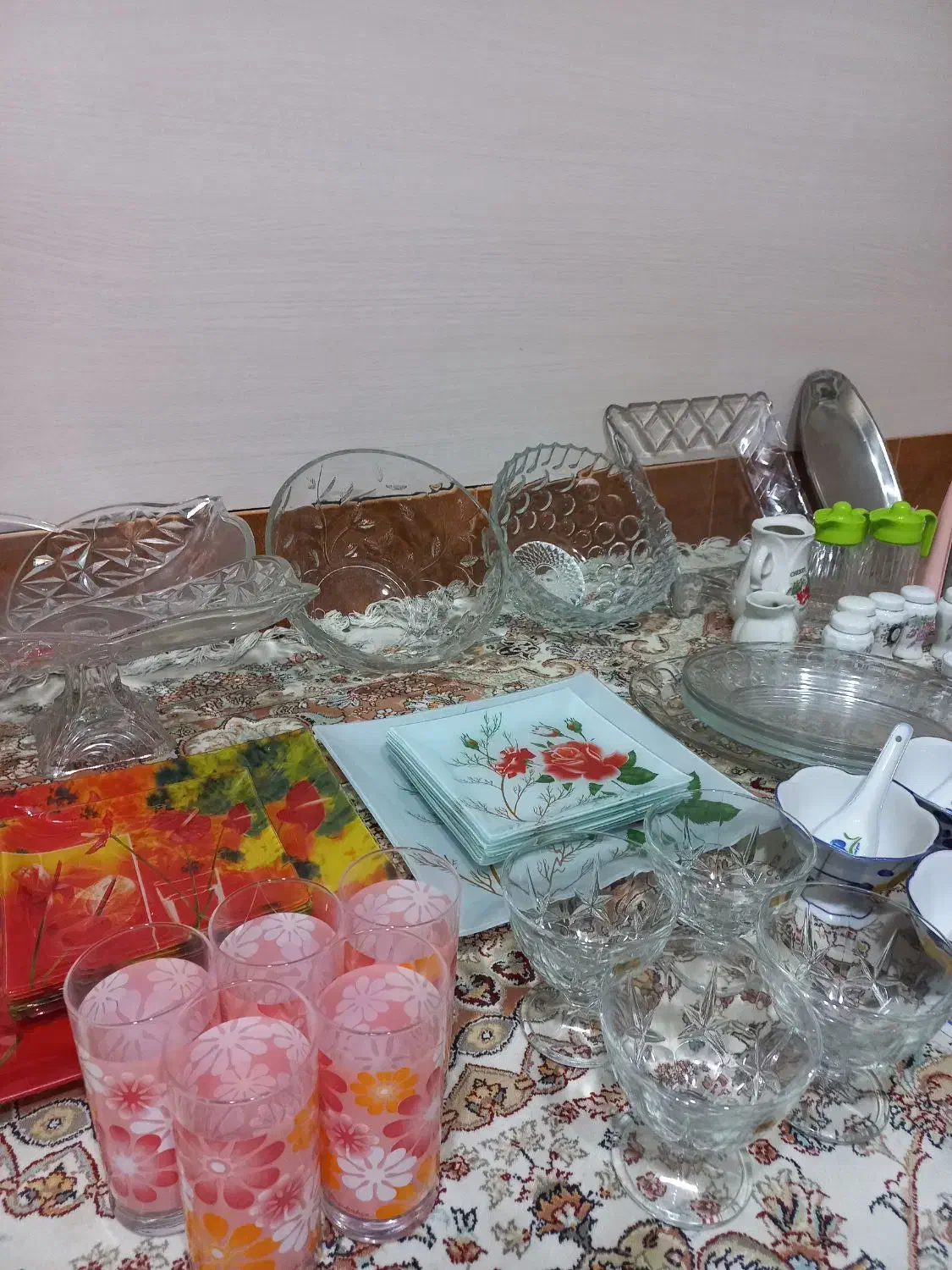 لوازم منزل ظرف و ظروف آشپزخانه|ظروف سرو و پذیرایی|فردیس, شهرک ۱۱۰|دیوار