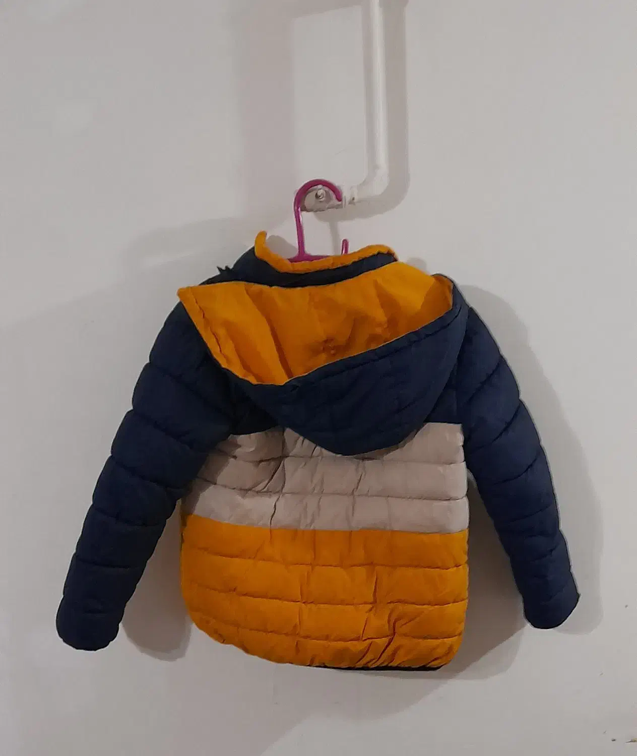 کاپشن بچگانه|کفش و لباس بچه|رشت, نیکمرام|دیوار