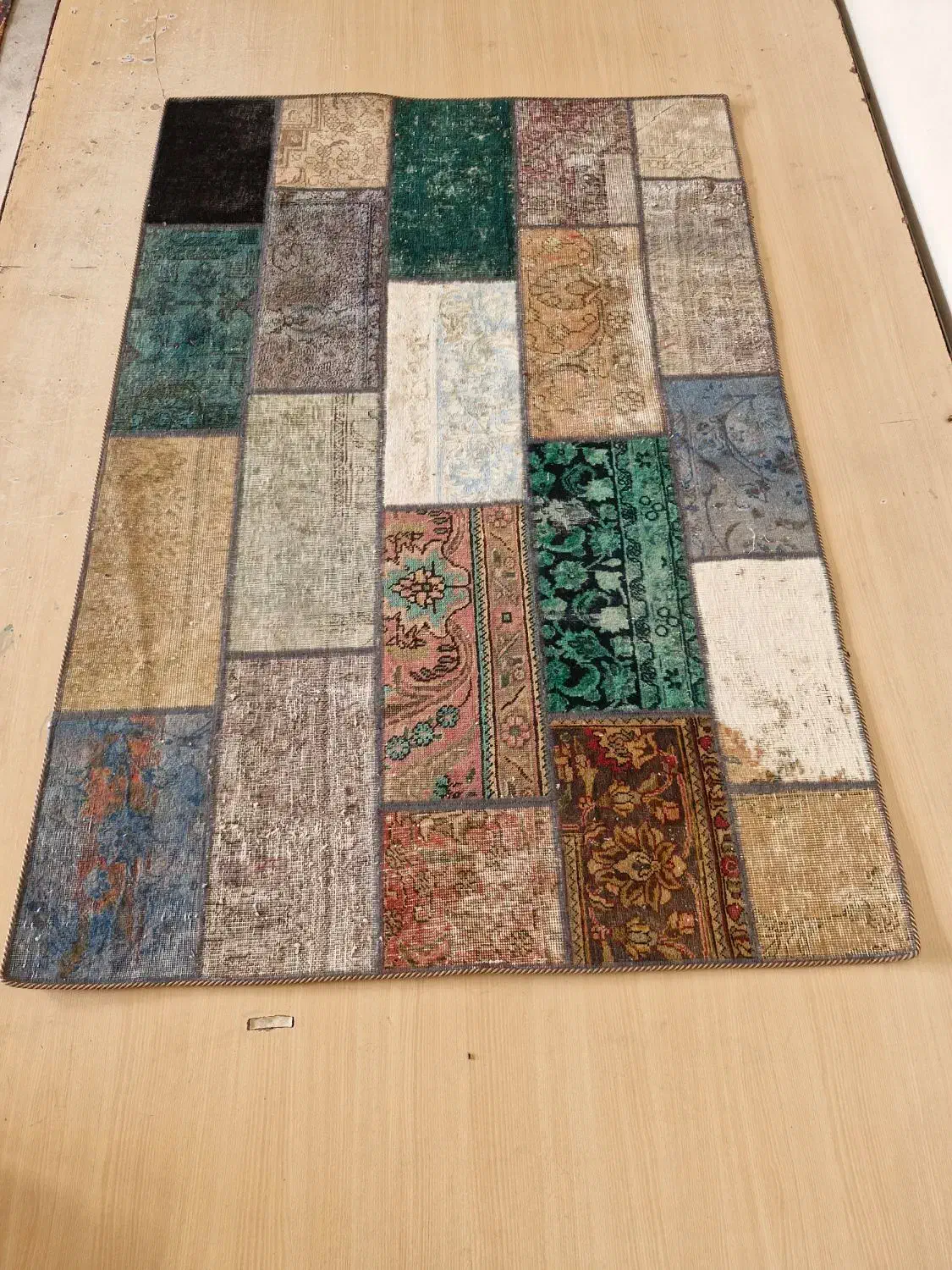 فرش دستباف چهل تیکه|فرش|پاکدشت, پاکدشت (مامازند)|دیوار