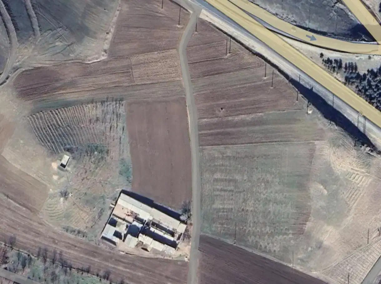 اجاره سیلوی زمینی و هوایی بتنی ذخیره ذرت خوراک دام|اجارهٔ دفتر صنعتی، کشاورزی، تجاری|صحنه, |دیوار