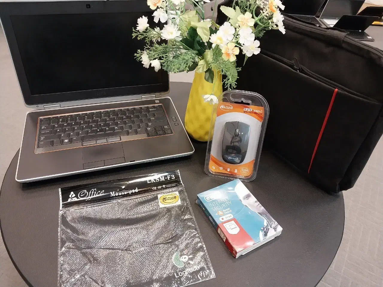 لپ تاپ استوک پک کامل از ۵۵۰۰ الی ۳۵ تومان|رایانه همراه|مشهد, کوه سنگی|دیوار