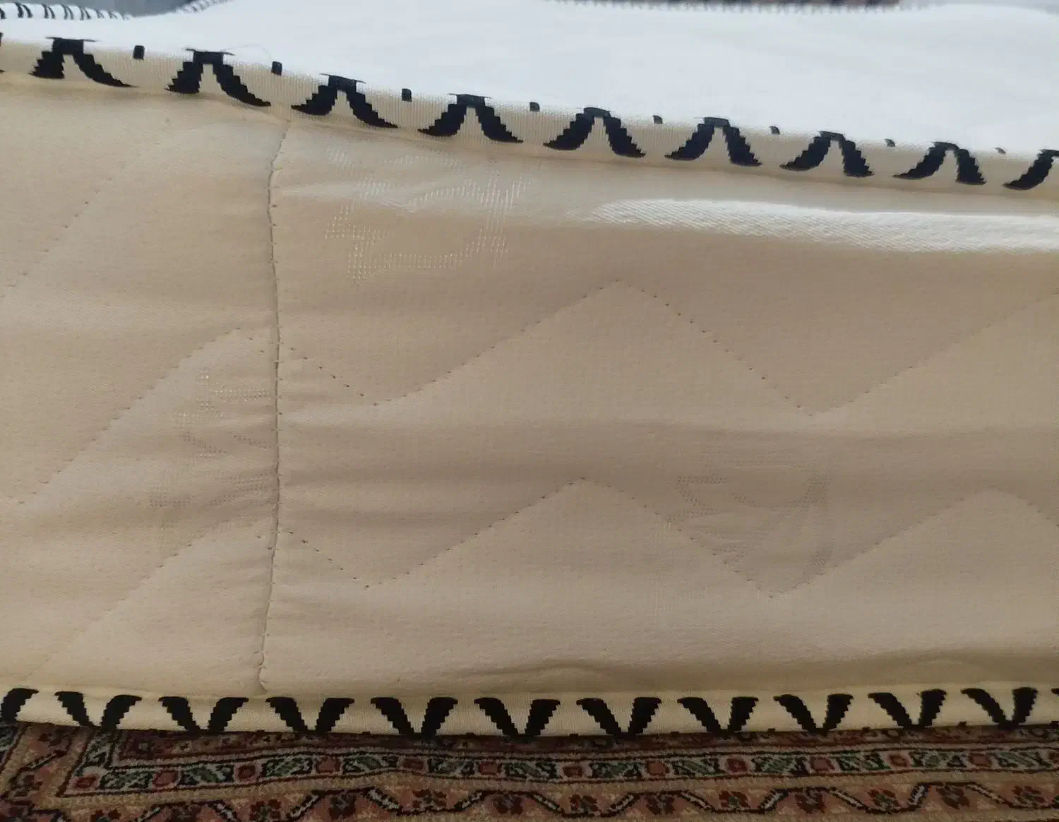 تشک تخت|تشک تختخواب|کرج, مهرویلا جنوبی|دیوار