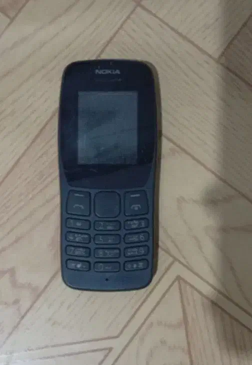 نوکیا 110|موبایل|باغستان, |دیوار