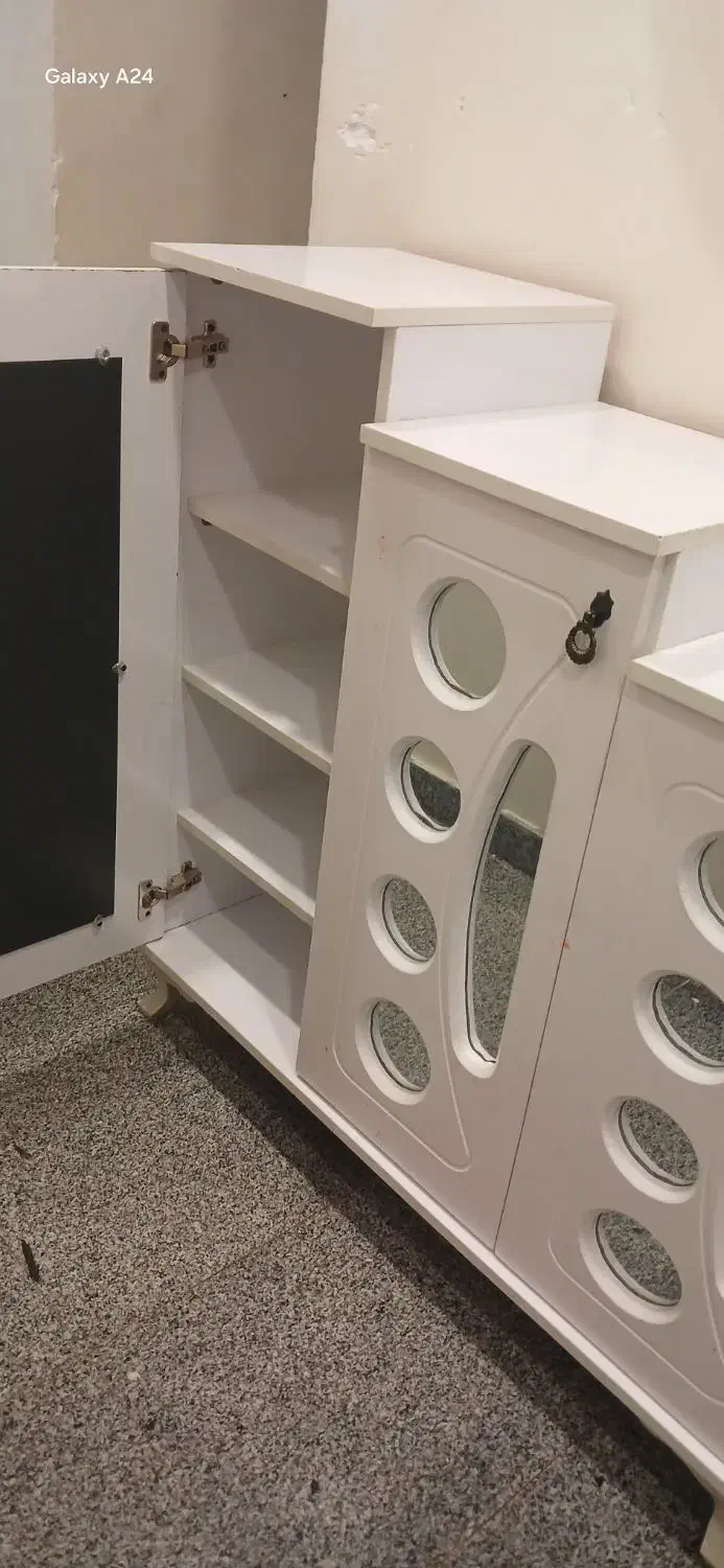 جاکفشی|جاکفشی، کمد، دراور|تبریز, |دیوار