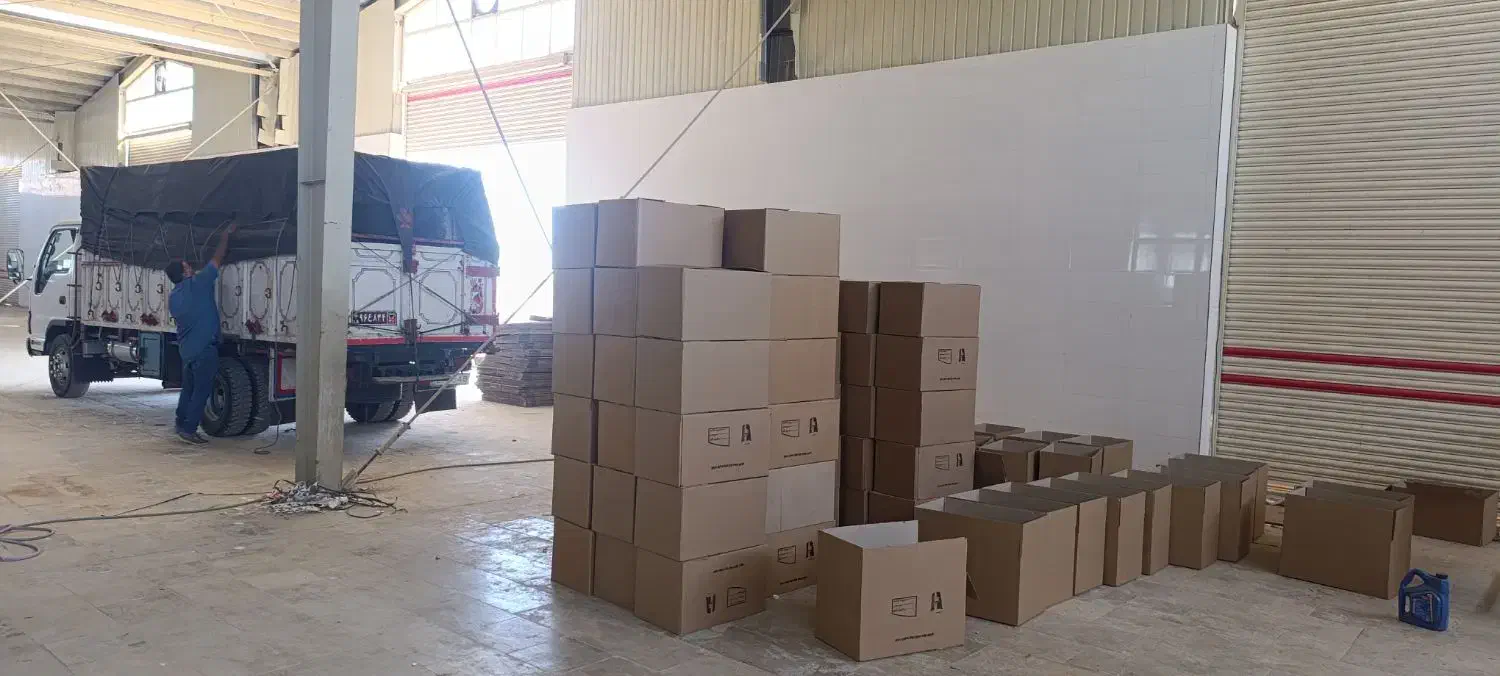 فروش لیوان کاغذی ۲۲۰ و کرافت|ظروف نگهدارنده، پلاستیکی، یک‌بارمصرف|بروجرد, |دیوار