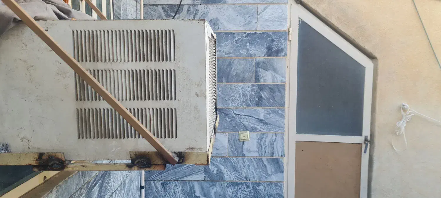 کولرگازی پشت پنجره|کولر گازی و فنکوئل|خرمآباد, |دیوار