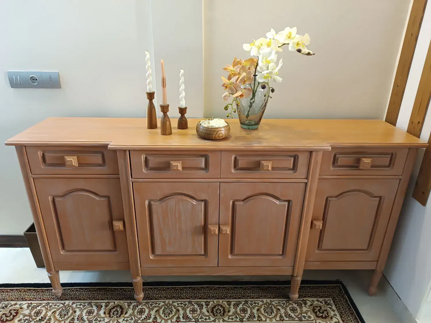 کنسول نوفقط چند ماه استفاده شده فروش به علت مهاجرت|بوفه، ویترین، کنسول|تهران, افسریه شمالی|دیوار