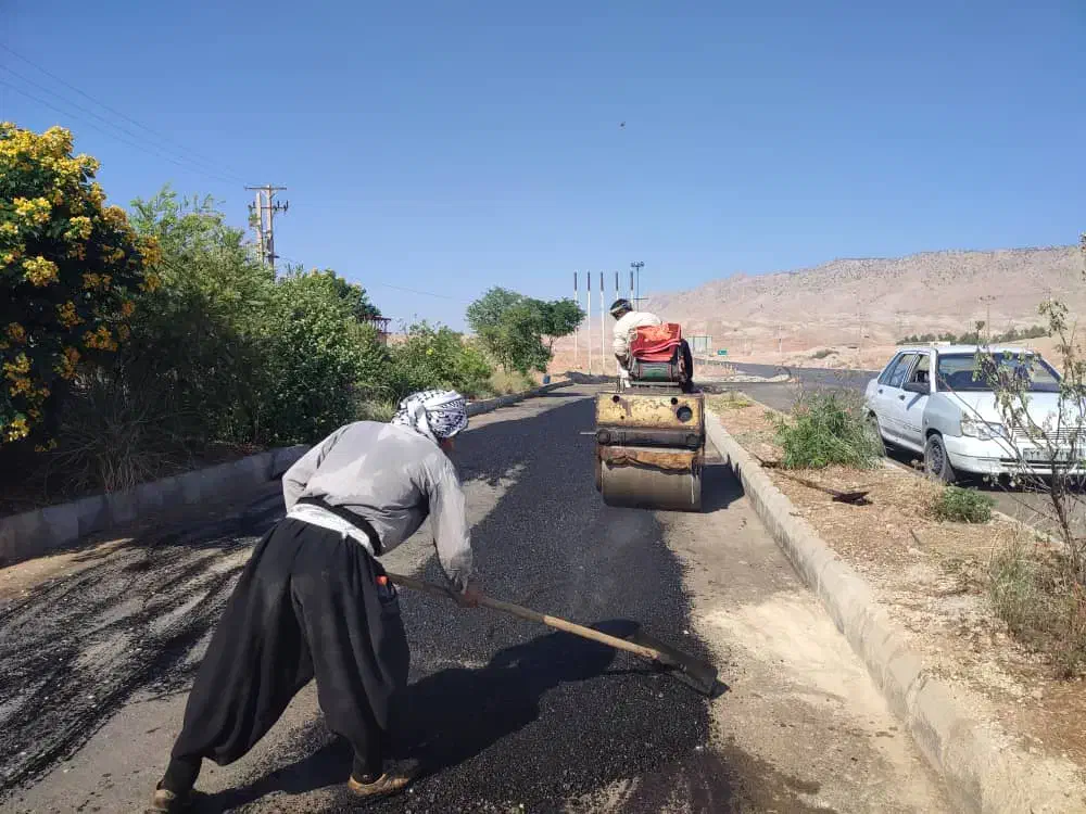 آسفالت جوی وجدول ‌وکفپوش قالبندی آجر چینی هلبکس|خدمات پیشه و مهارت|اندیمشک, |دیوار