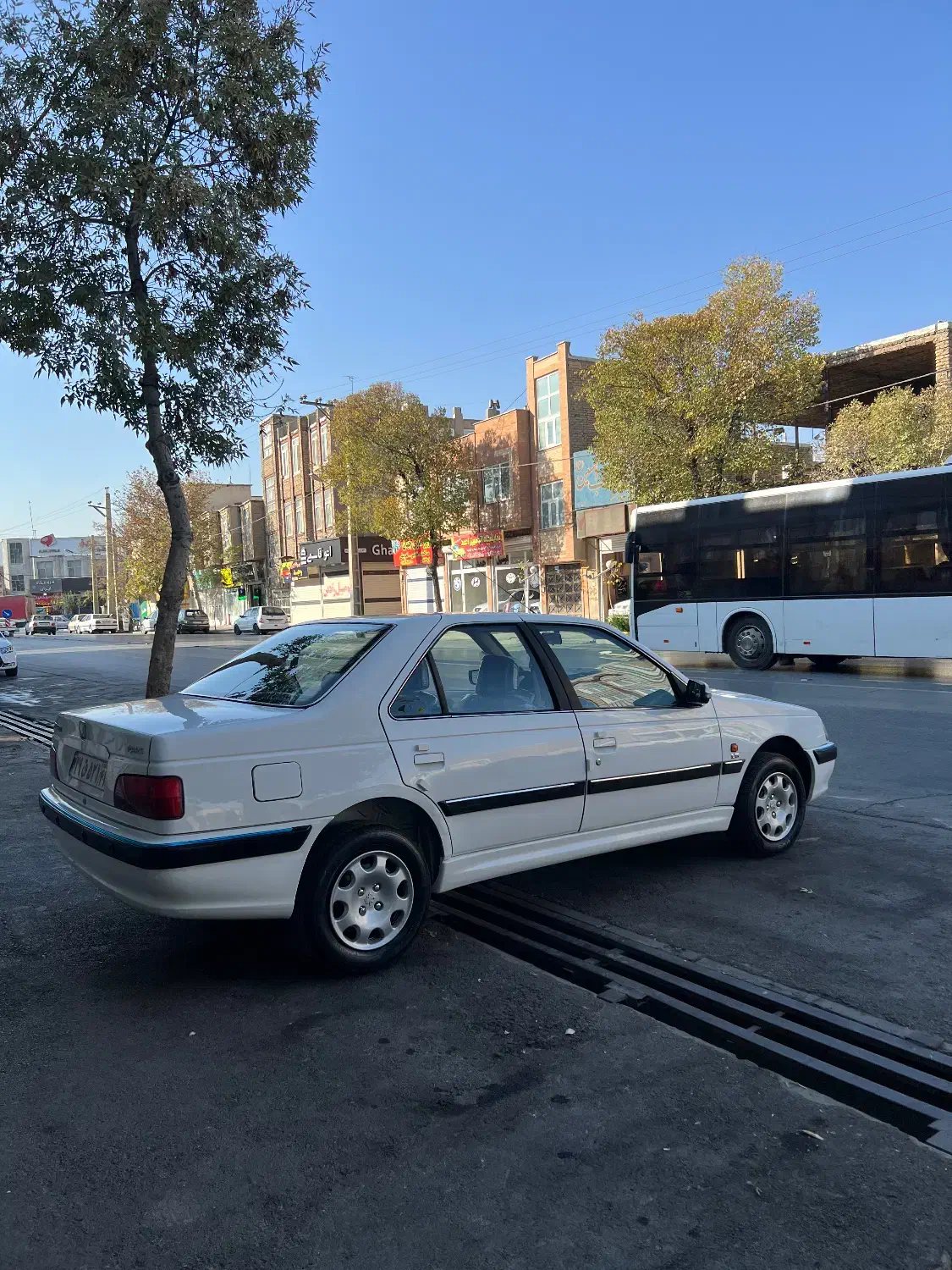 پژو پارس سال|خودرو سواری و وانت|اراک, |دیوار