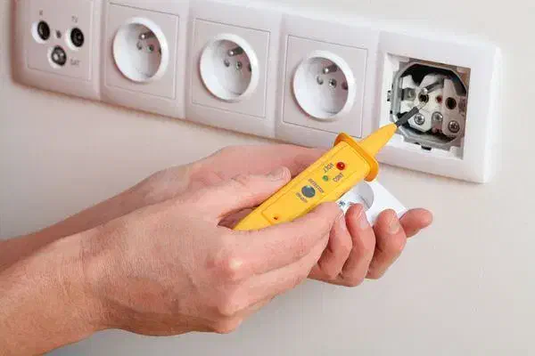 برق ساختمان|خدمات پیشه و مهارت|رشت, منظریه|دیوار