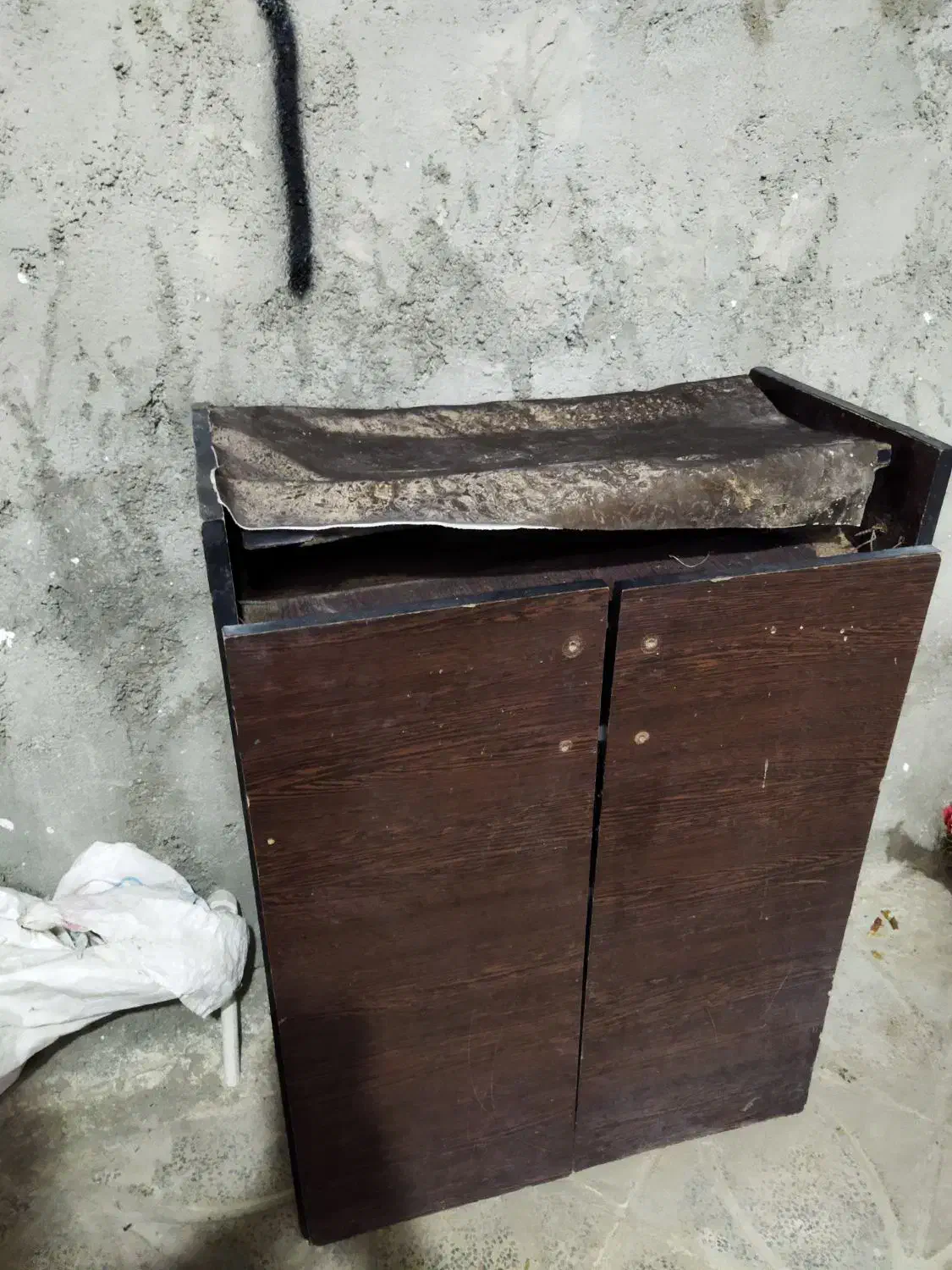 جاکفشی|جاکفشی، کمد، دراور|دورود, |دیوار