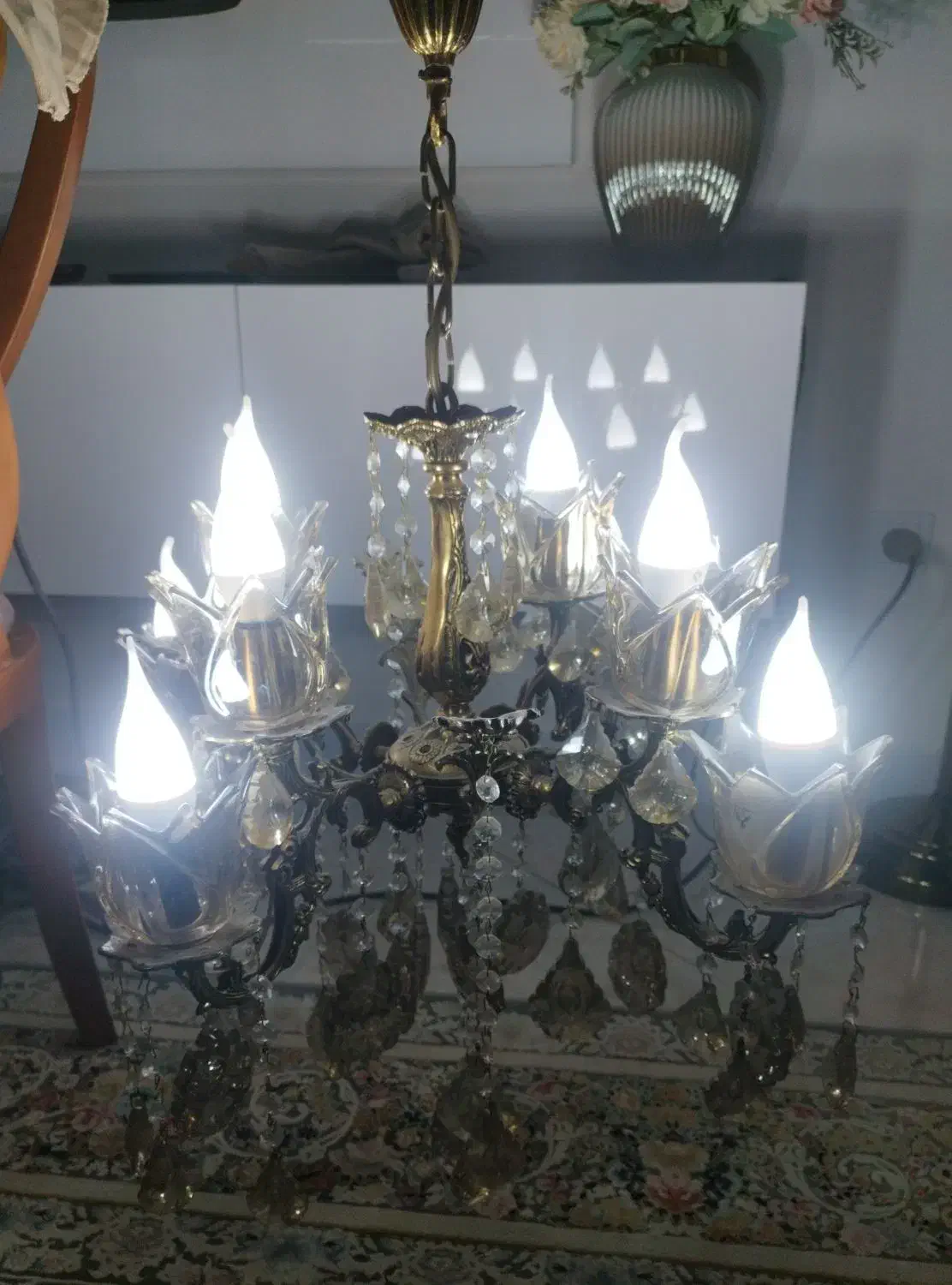 لوستر برنز 8شاخه|لوستر و چراغ آویز|قدس, شهر‌قدس|دیوار