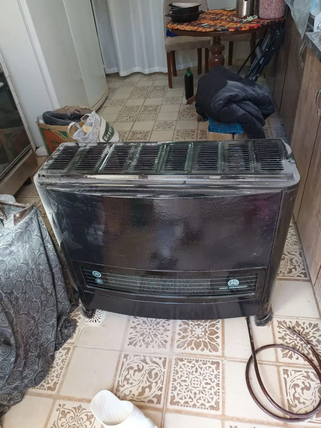 فروش بخاری گازی ورادیاتور یکیج|بخاری، هیتر، شومینه|ابهر, |دیوار