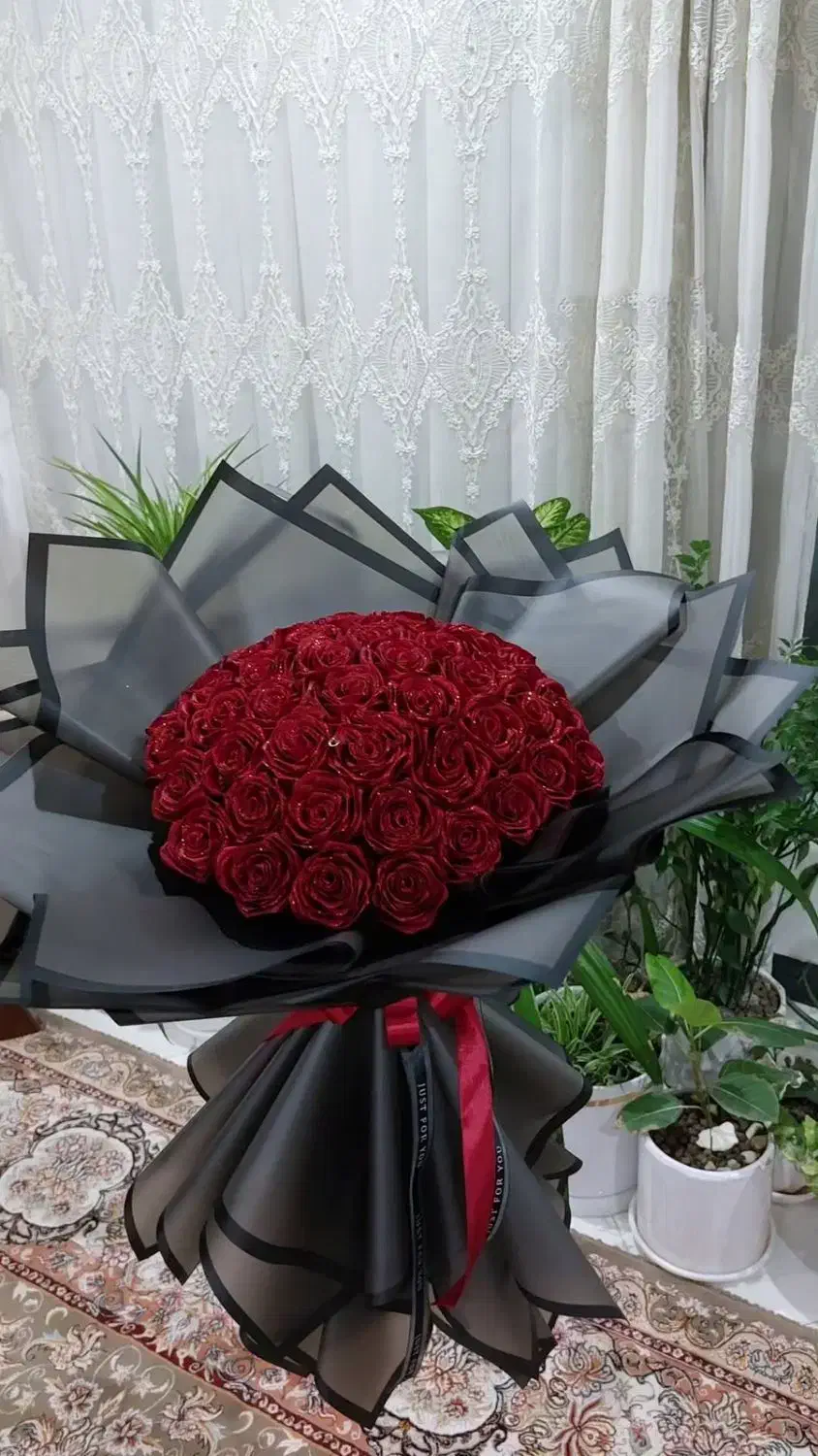 دسته گل و باکس روبانی|گل مصنوعی|برازجان, |دیوار