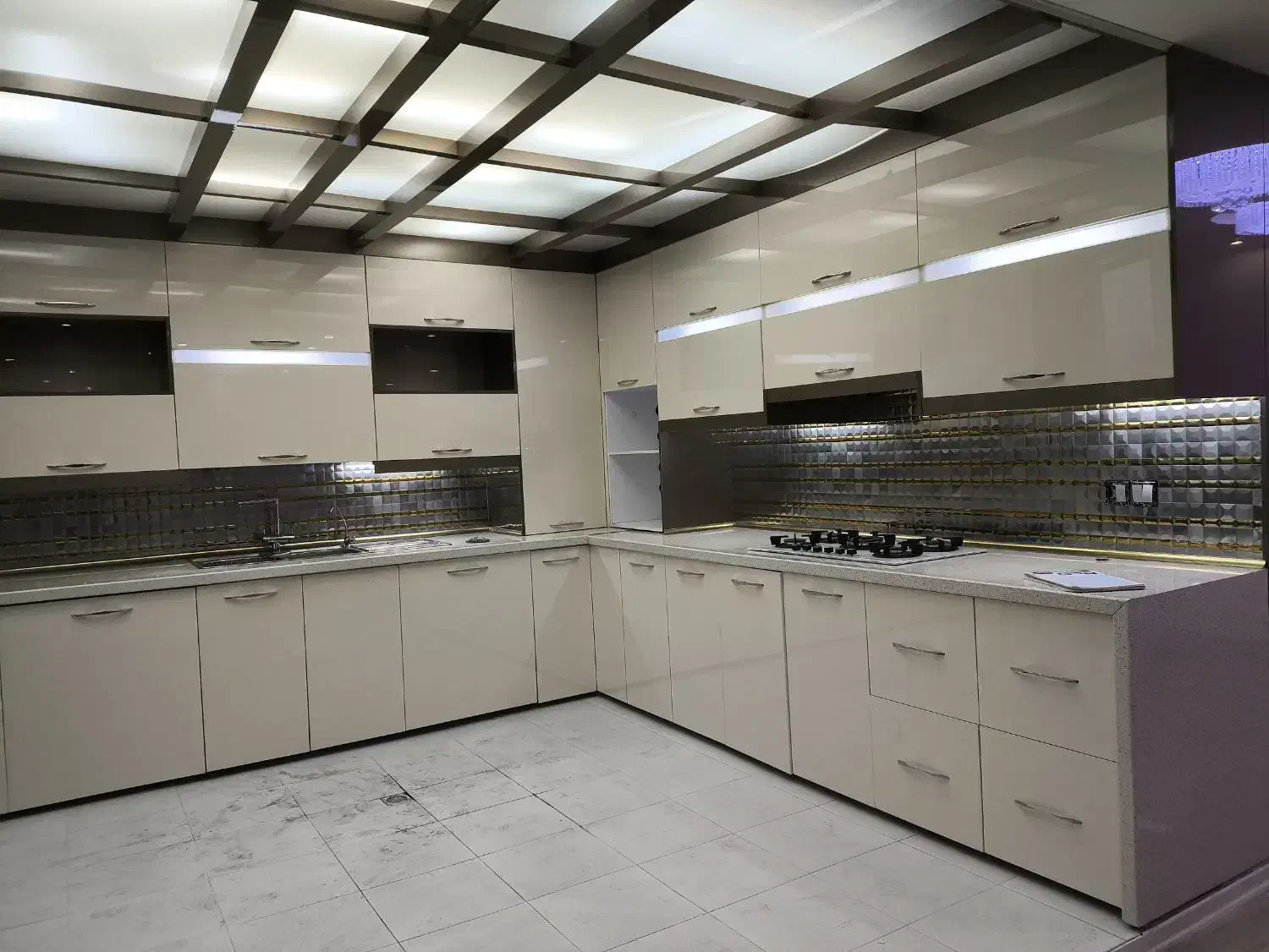 وسایل خانه|کتابخانه، شلف، قفسههای دیواری|سنندج, |دیوار