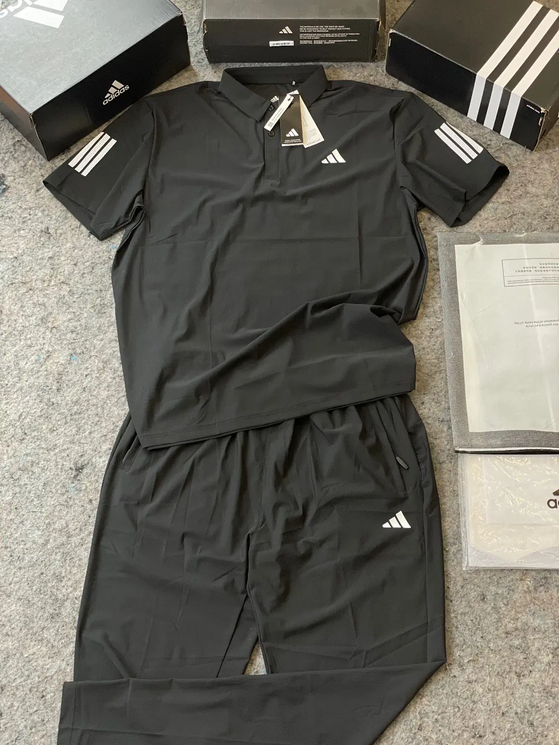 adidas ( اورجینال)|لباس|تهران, فرمانیه|دیوار