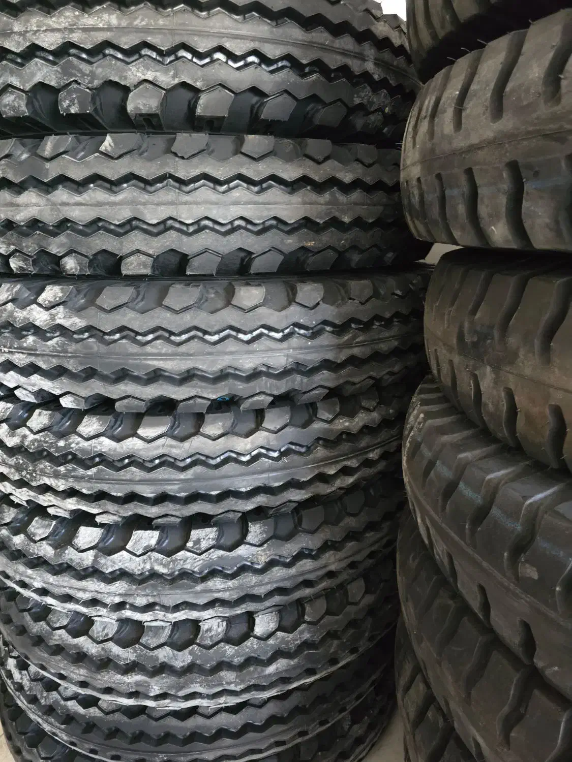 فروش عمده لاستیک سنگین نرخ دولتی|قطعات یدکی و لوازم جانبی|سراوان, |دیوار