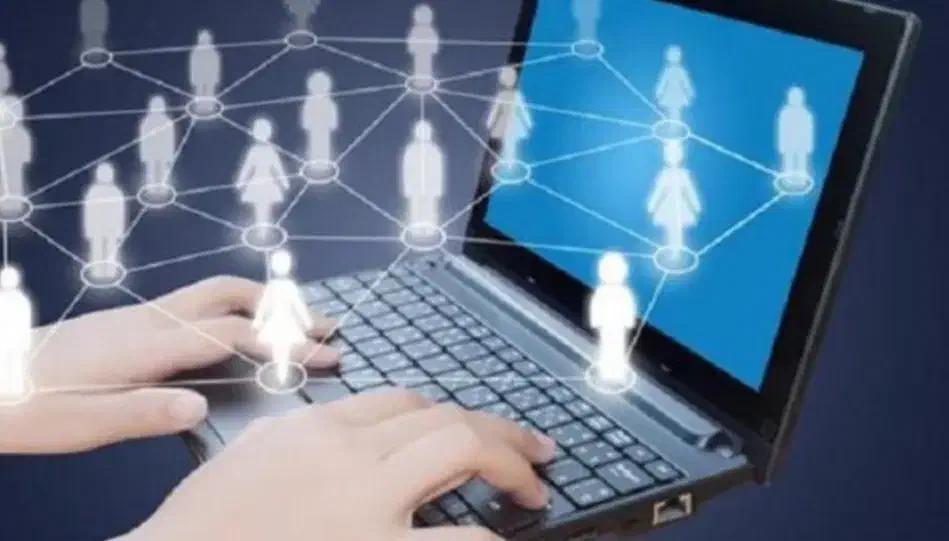 کار انلاین|استخدام رایانه و فناوری اطلاعات|شاهینشهر, فردوسی|دیوار