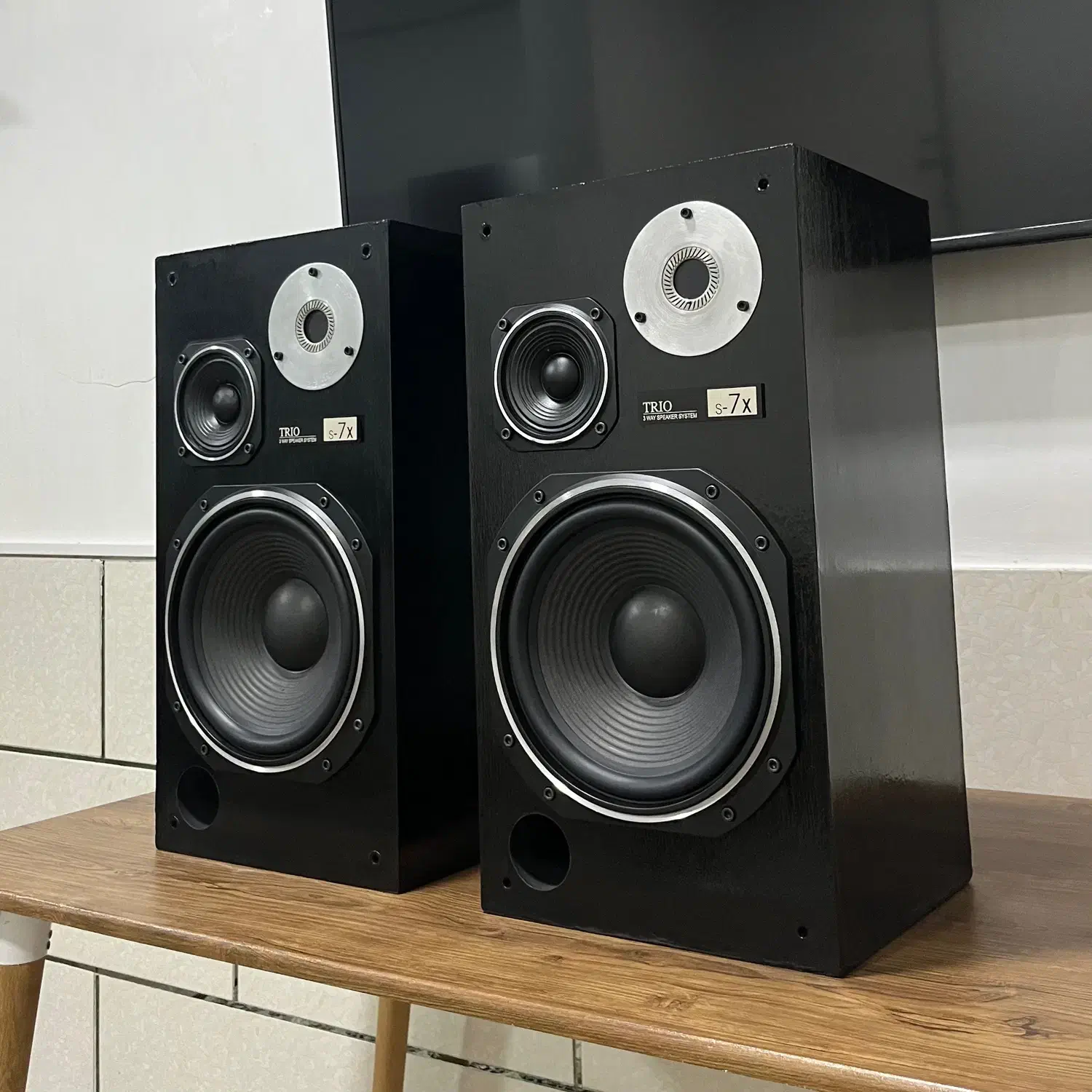 باند پرچمدار کنوود تریوS-7Xمشابه آکبند۲۴۰ وات آرمس|سیستم صوتی خانگی|تهران, گلستان (شهرک راه آهن)|دیوار