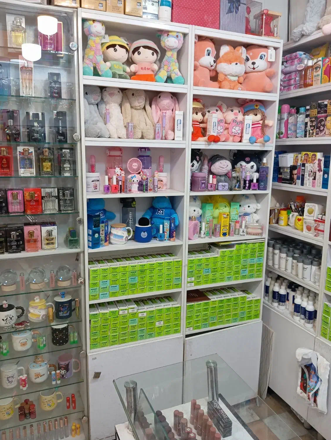 فروش کلیه ویترین مغازه|فروشگاه و مغازه|ورامین, ورامین|دیوار