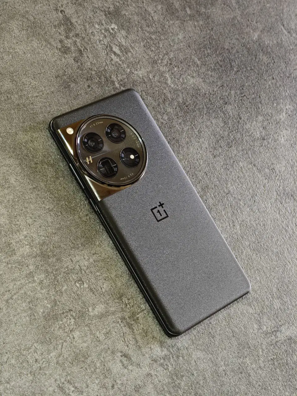 وانپلاس 12|موبایل|اصفهان, ملک‌شهر|دیوار