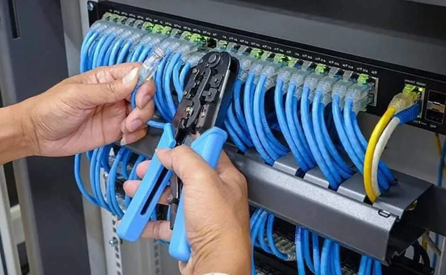 پشتیبانی شبکه و زیر ساخت - VOIP - فیبر نوری|خدمات رایانهای و موبایل|مشهد, بهشت|دیوار
