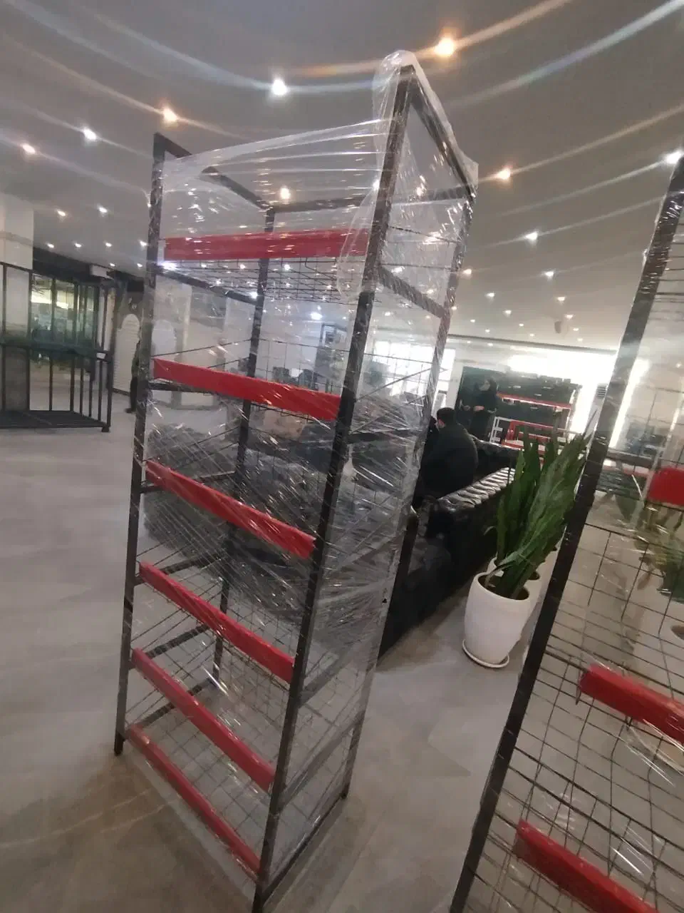 قفسه انباری * قفسه فلز قوی و استند چیپس برای مغازه|فروشگاه و مغازه|رودبار, |دیوار