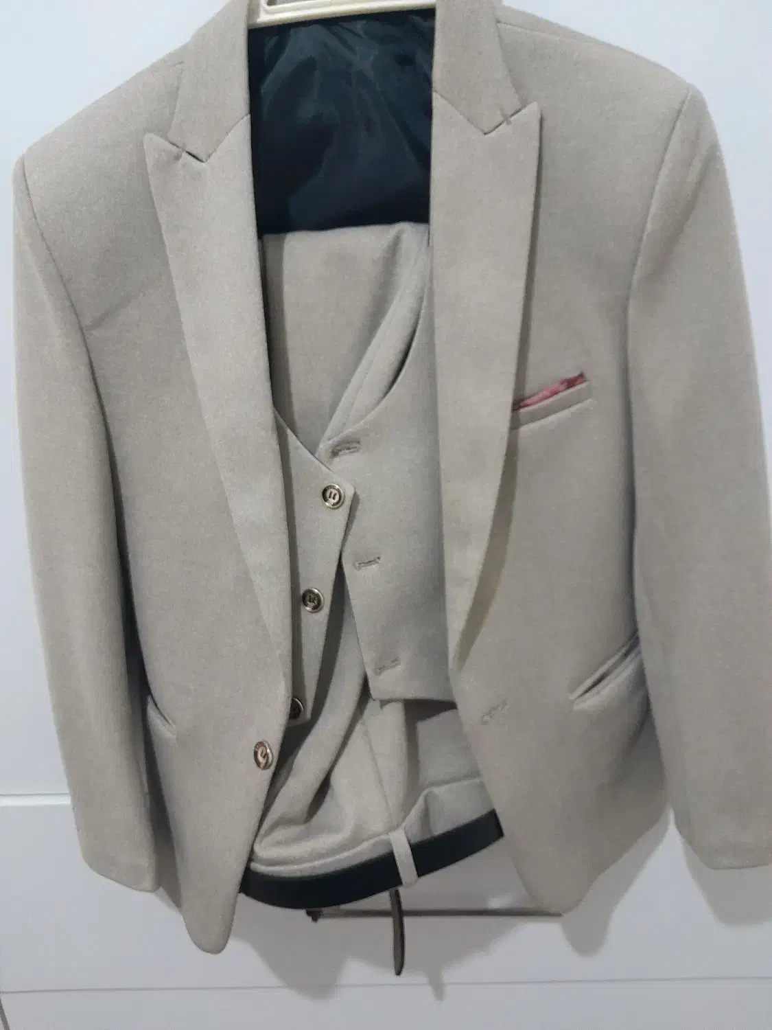 کت شلوار نو|لباس|ملارد, |دیوار