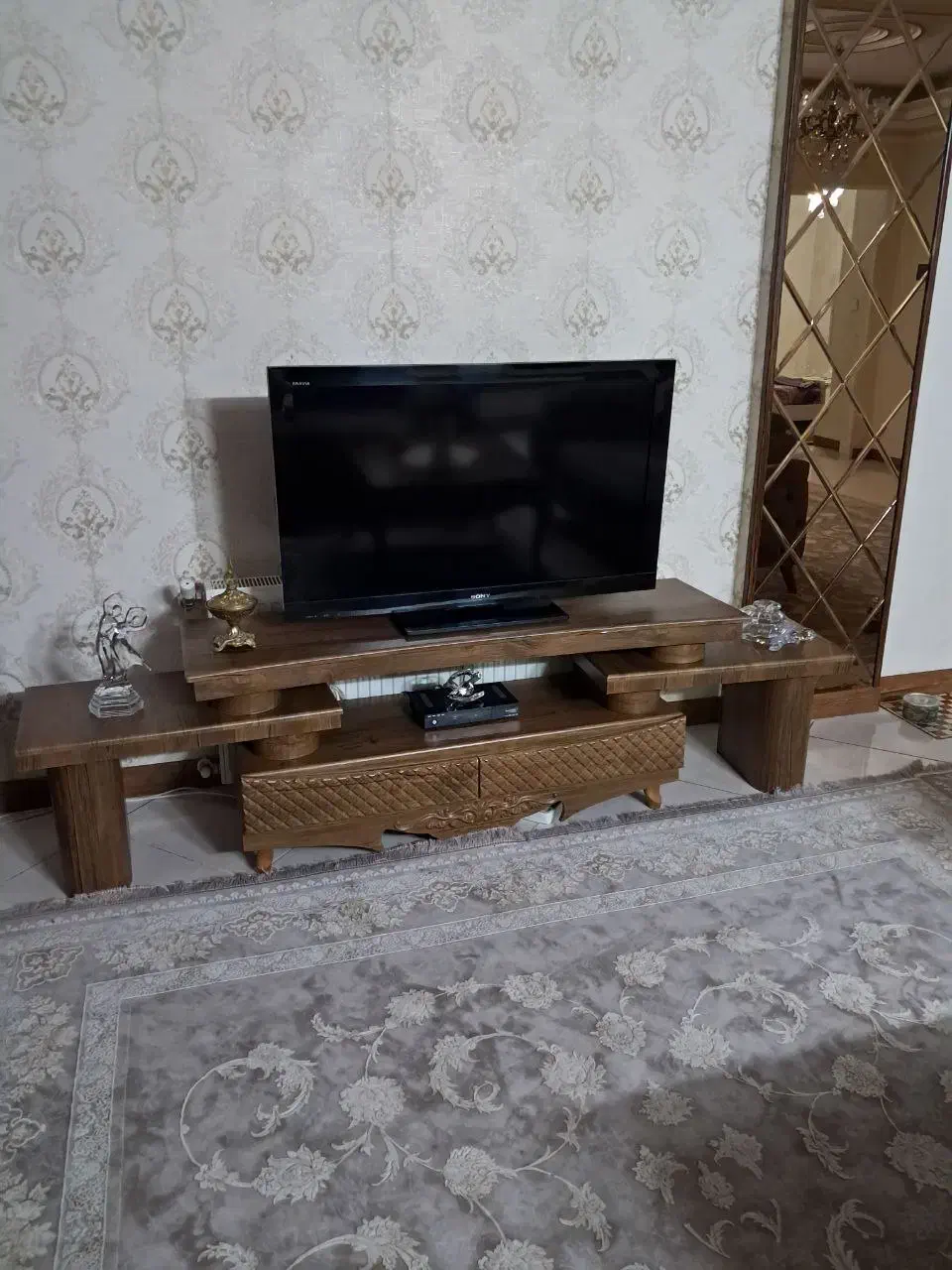 ال سی دی 42 اینچ سونی سالم و تمیز|تلویزیون و پروژکتور|محمدشهر, همایون ویلا|دیوار