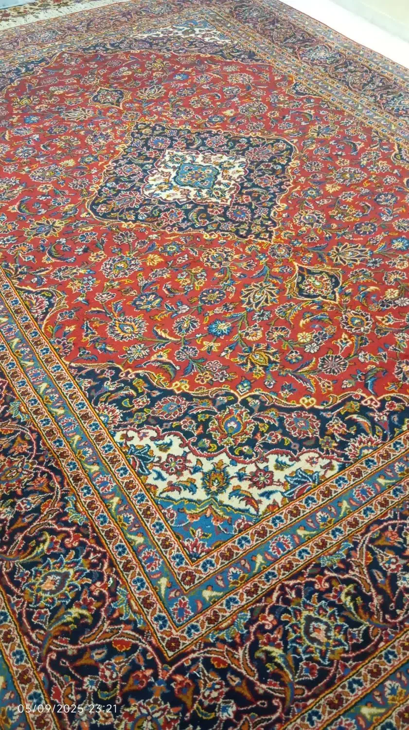 فرش نجف آبادی|فرش|شیراز, باغ تخت|دیوار