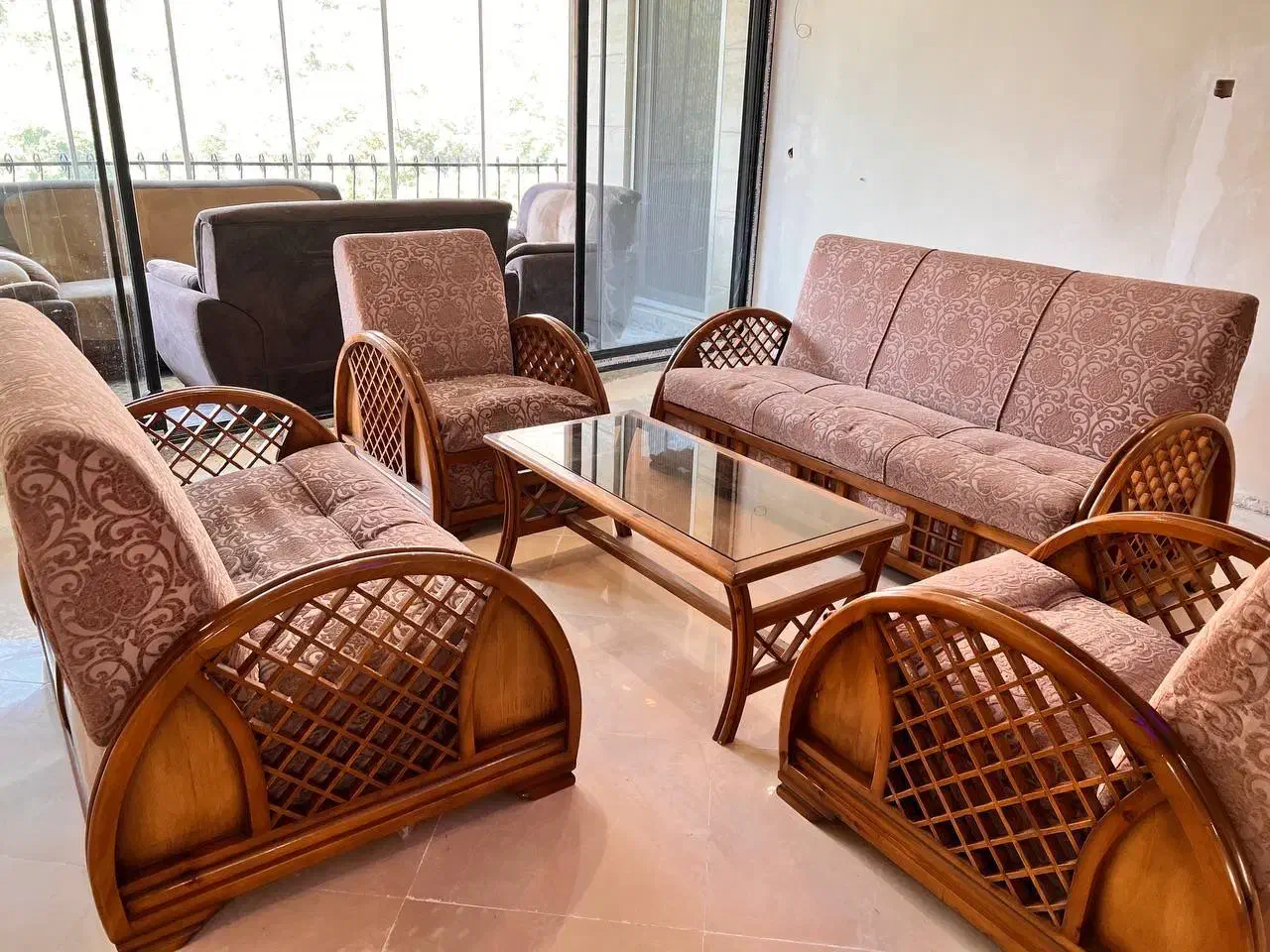 مبلمان چوب|مبلمان خانگی و میز عسلی|فشم, |دیوار