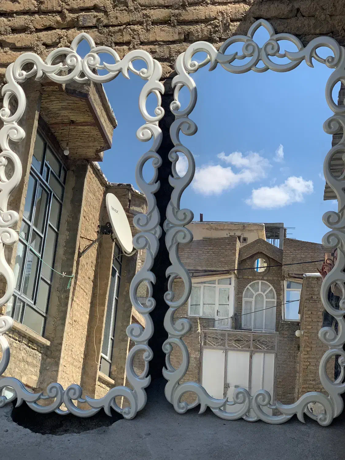 ایینه وکنسول|آینه|بوکان, |دیوار