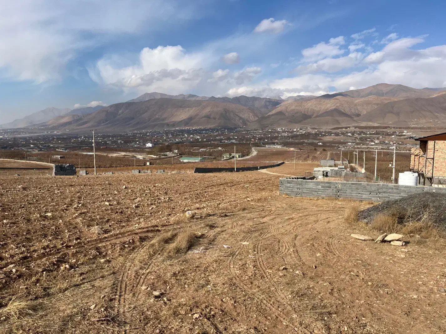 زمین کشاورزی دماوند جاده فیروزکوه  ویو ابدی|فروش زمین و ملک کلنگی|دماوند, دماوند|دیوار