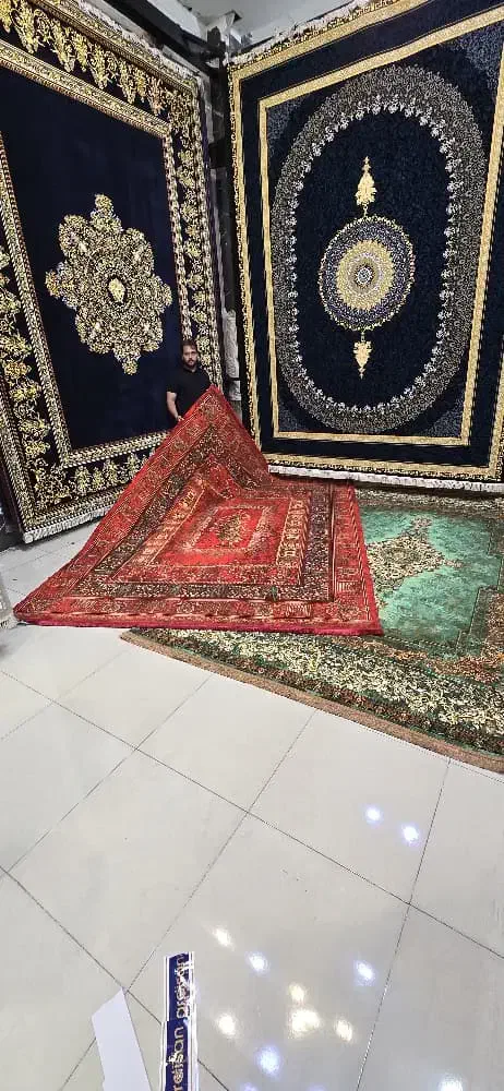 فرش//نـقـشهـایـی از دل، بـافـتـه بر تـار و پود»|فرش|سوسنگرد, |دیوار