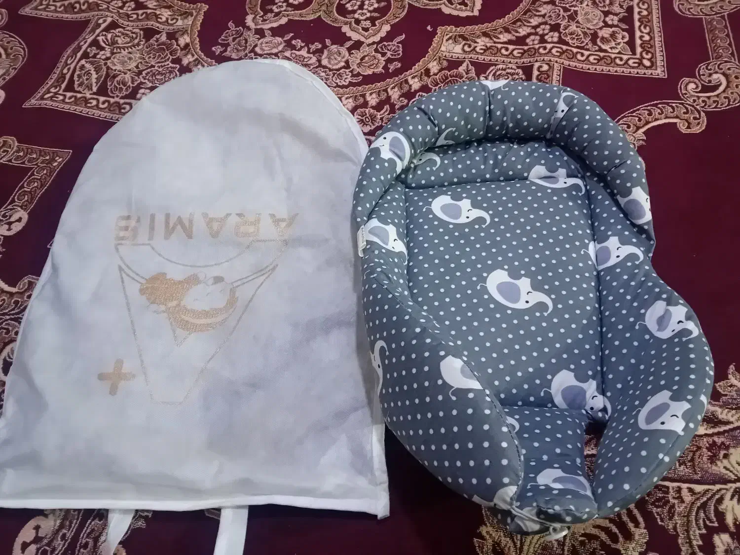 آغوشی|کالسکه و لوازم جانبی|آوج, |دیوار