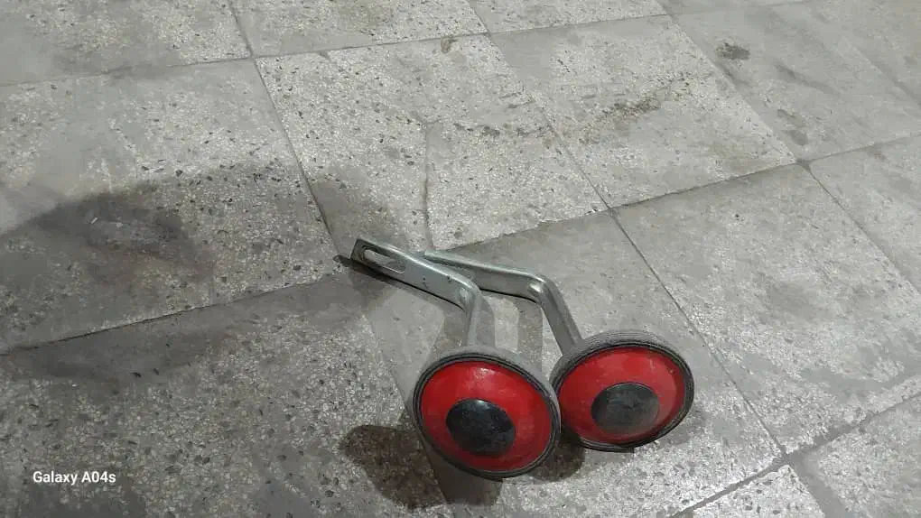 کمکی دوچرخه|دوچرخه، اسکیت، اسکوتر|اردبیل, |دیوار