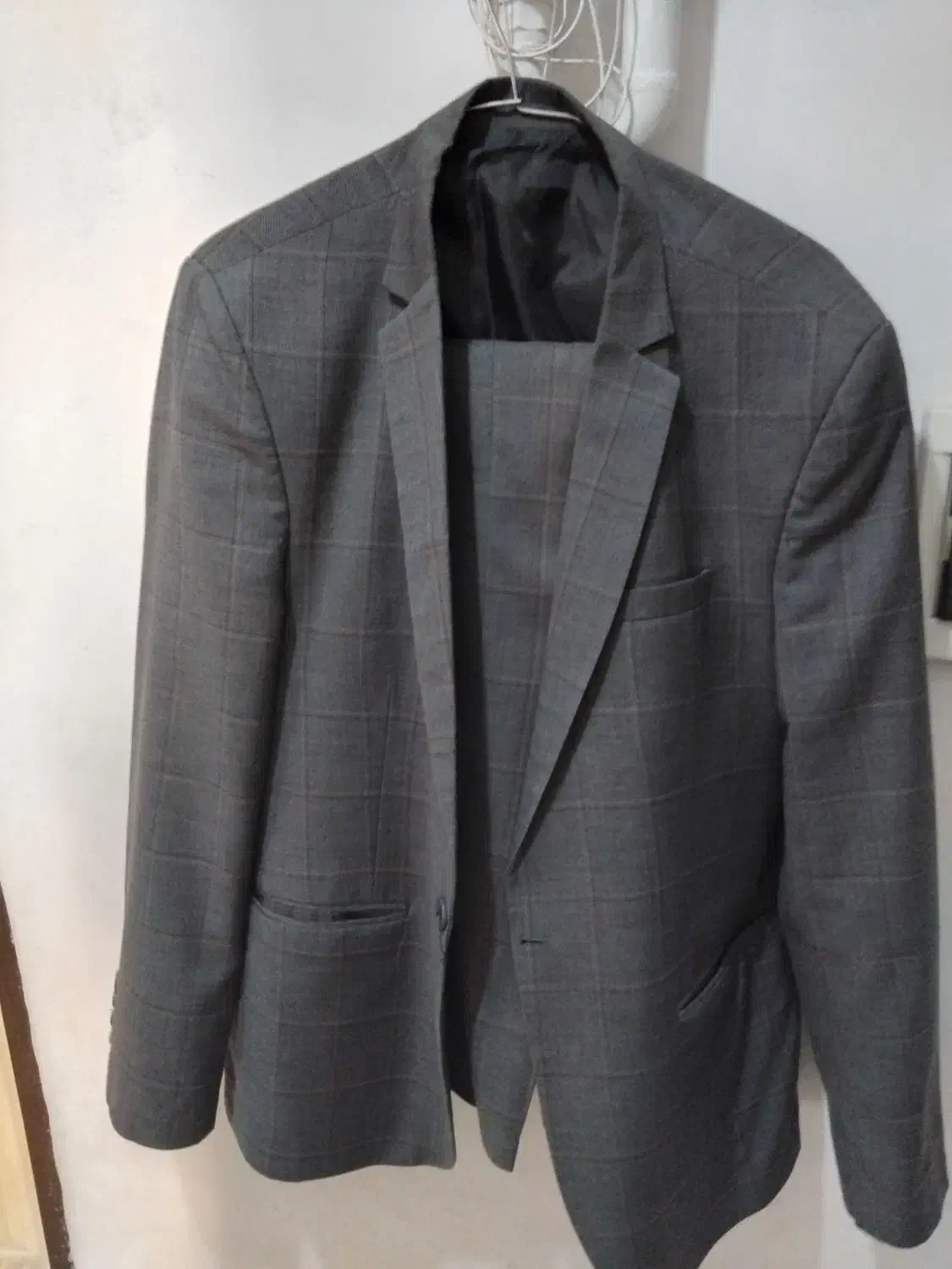 کت و شلوار و لباس نظامی|لباس|ملایر, |دیوار