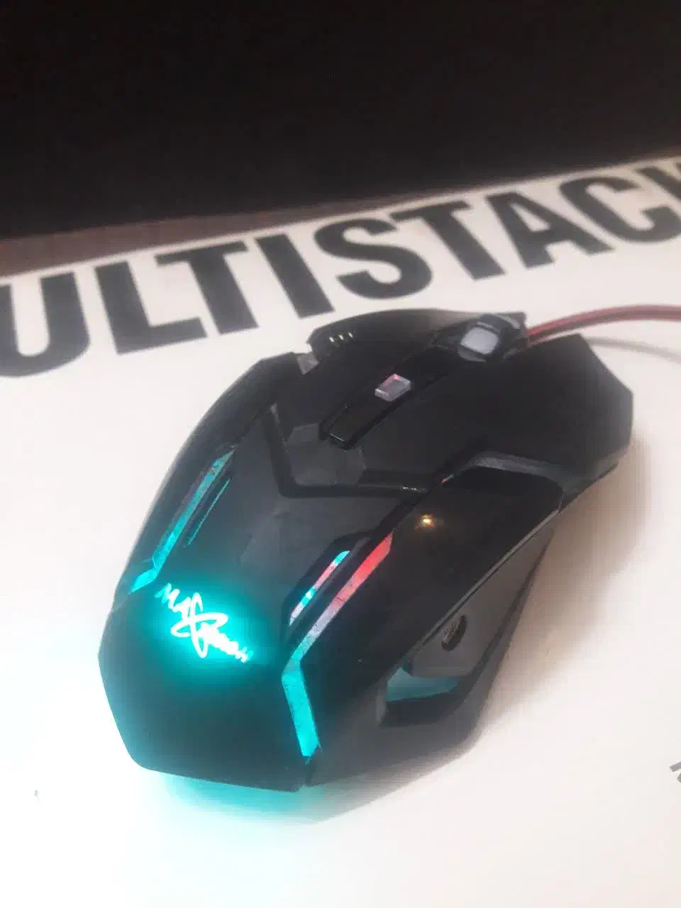 موس حرفه ای احتیاجش ندارم|قطعات و لوازم جانبی رایانه|قم, پردیسان|دیوار