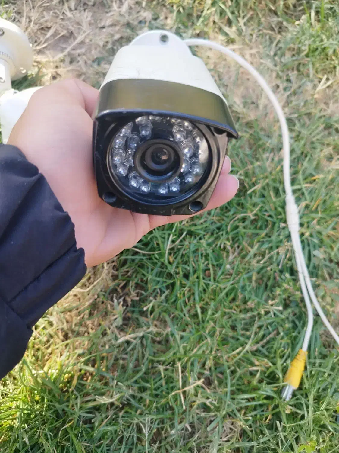 دوربین مداربسته|دوربین مداربسته|مشهد, نیروی هوایی|دیوار