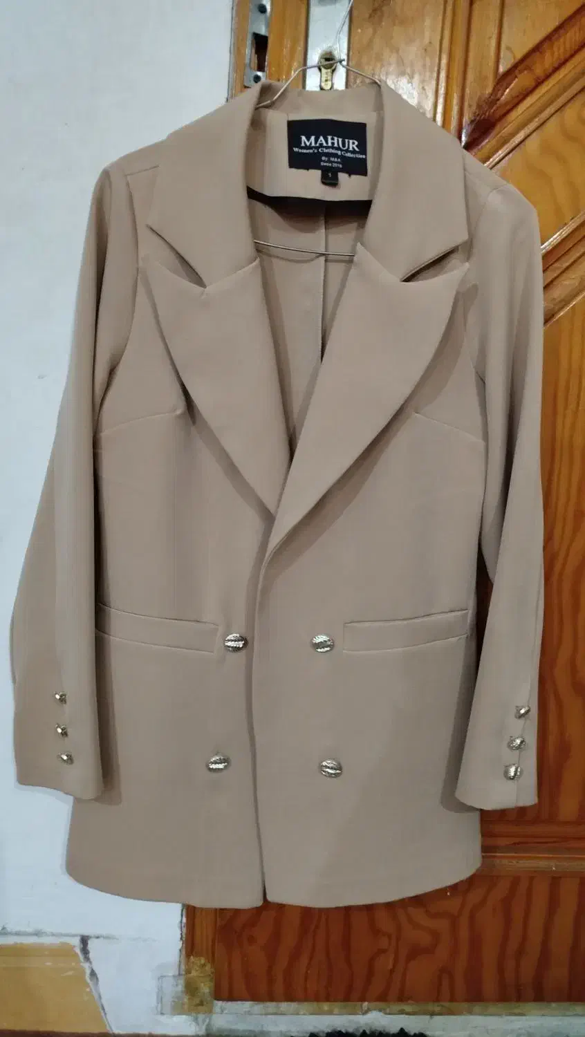 کت مازراتی درجه یک|لباس|رودسر, |دیوار