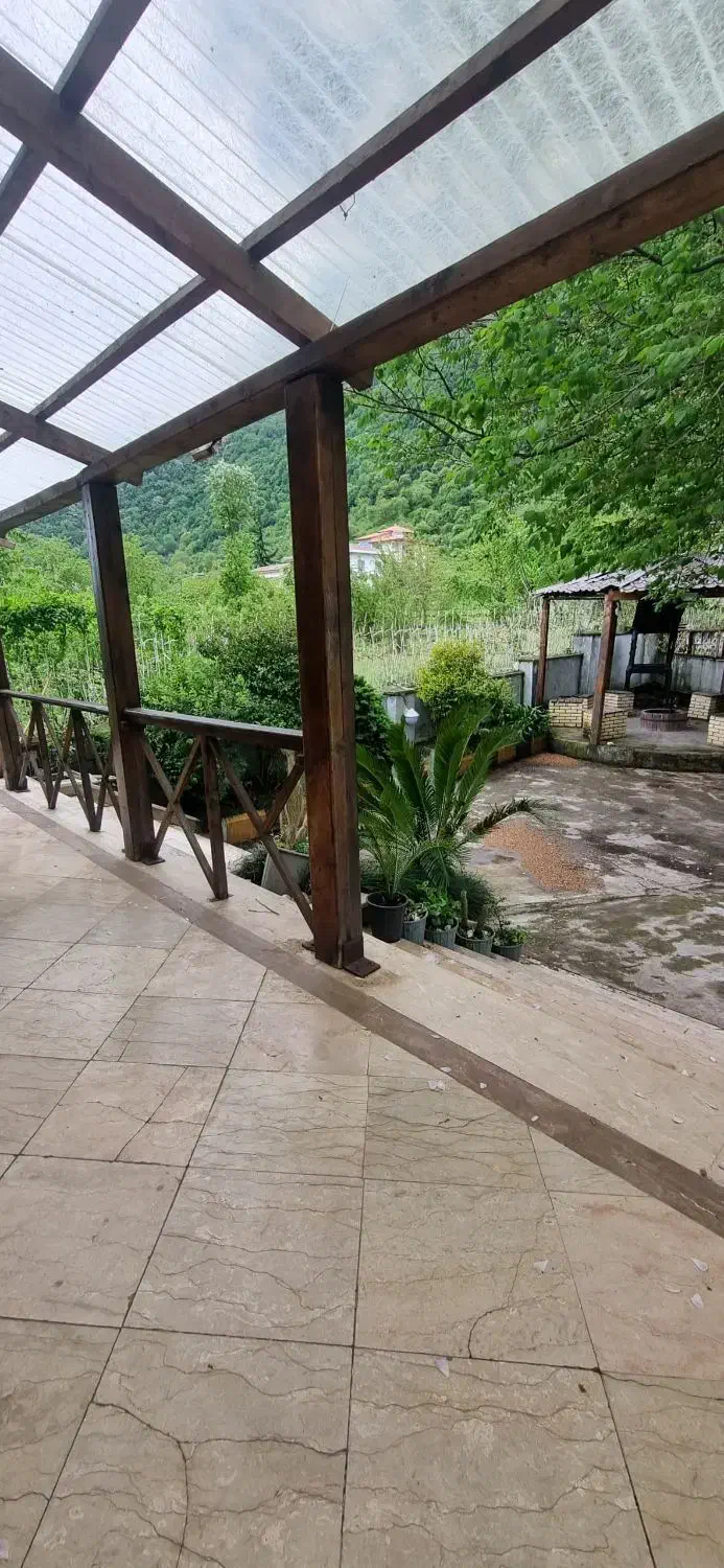 استخردار لوکس جنگلی|اجارهٔ کوتاه‌مدت ویلا و باغ|رامسر, |دیوار