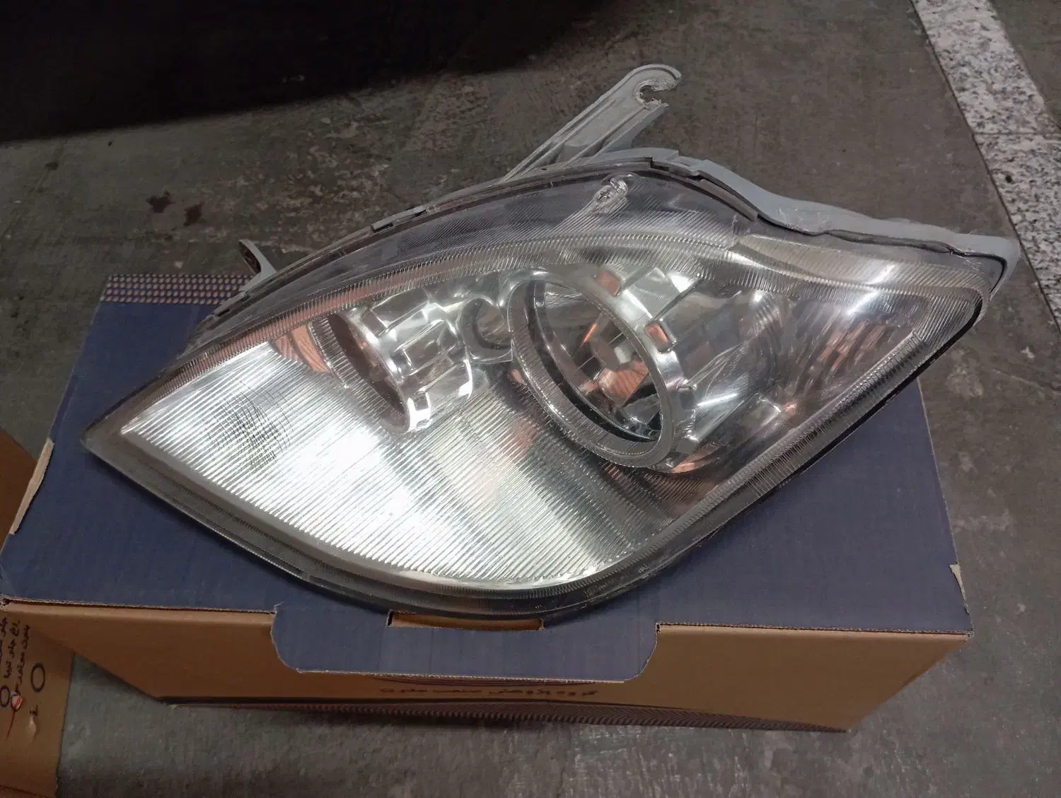 چراغ تیبا یک|قطعات یدکی و لوازم جانبی|ملارد, |دیوار