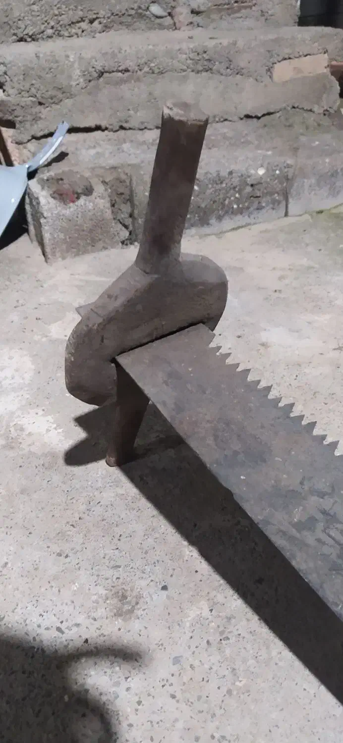 اره دونفره قدیمی برای دوره قاجاری|کلکسیون اشیاء عتیقه|پره‌سر, |دیوار